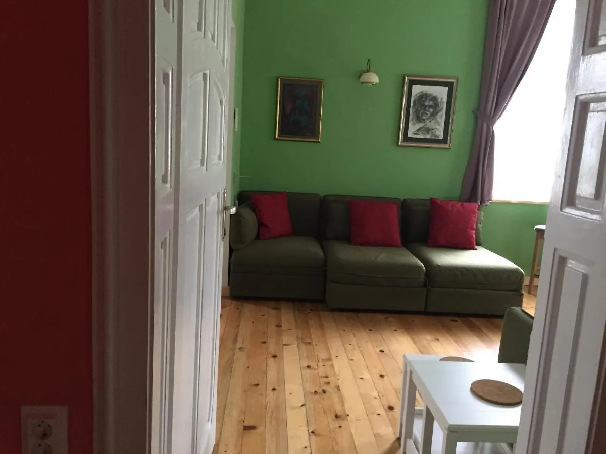Апартамент Elsor Burgas Apartment